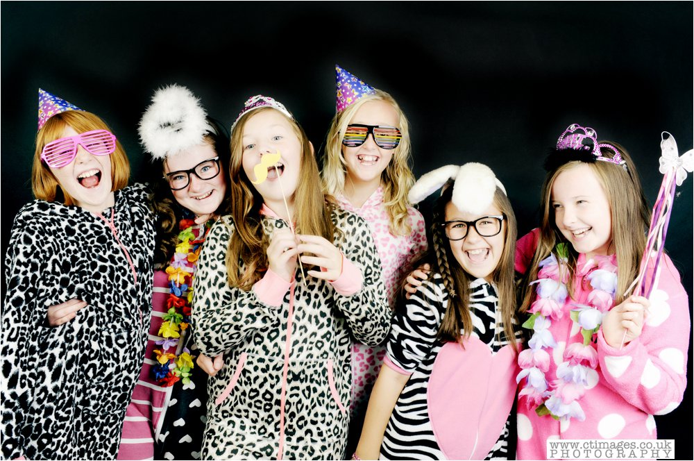 teenagers-birthday-parties-manchester-photos-teenage-girls-party-photography_0002.jpg